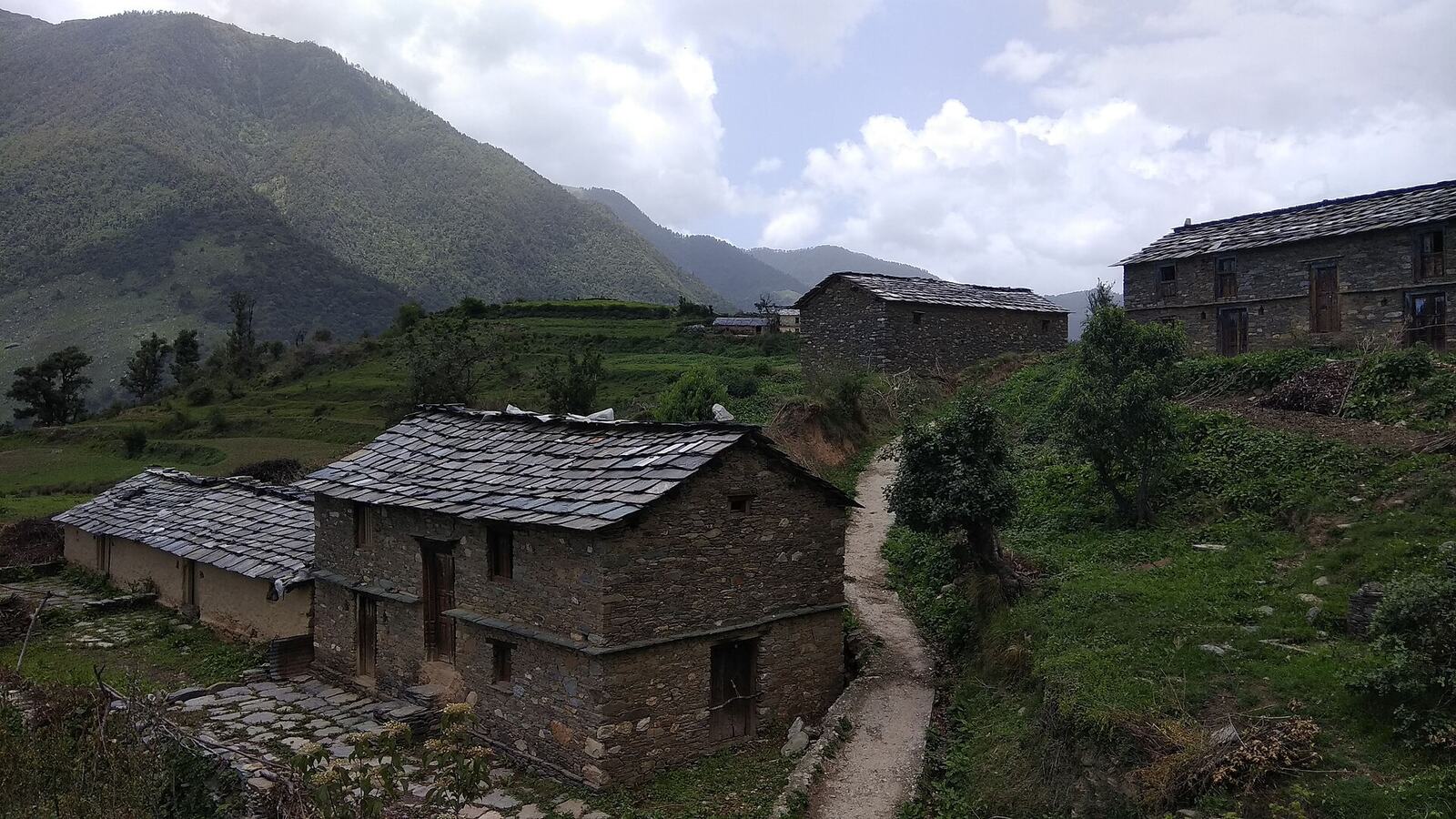 Kanhaiyalal Dandriyal — Garhwali poems