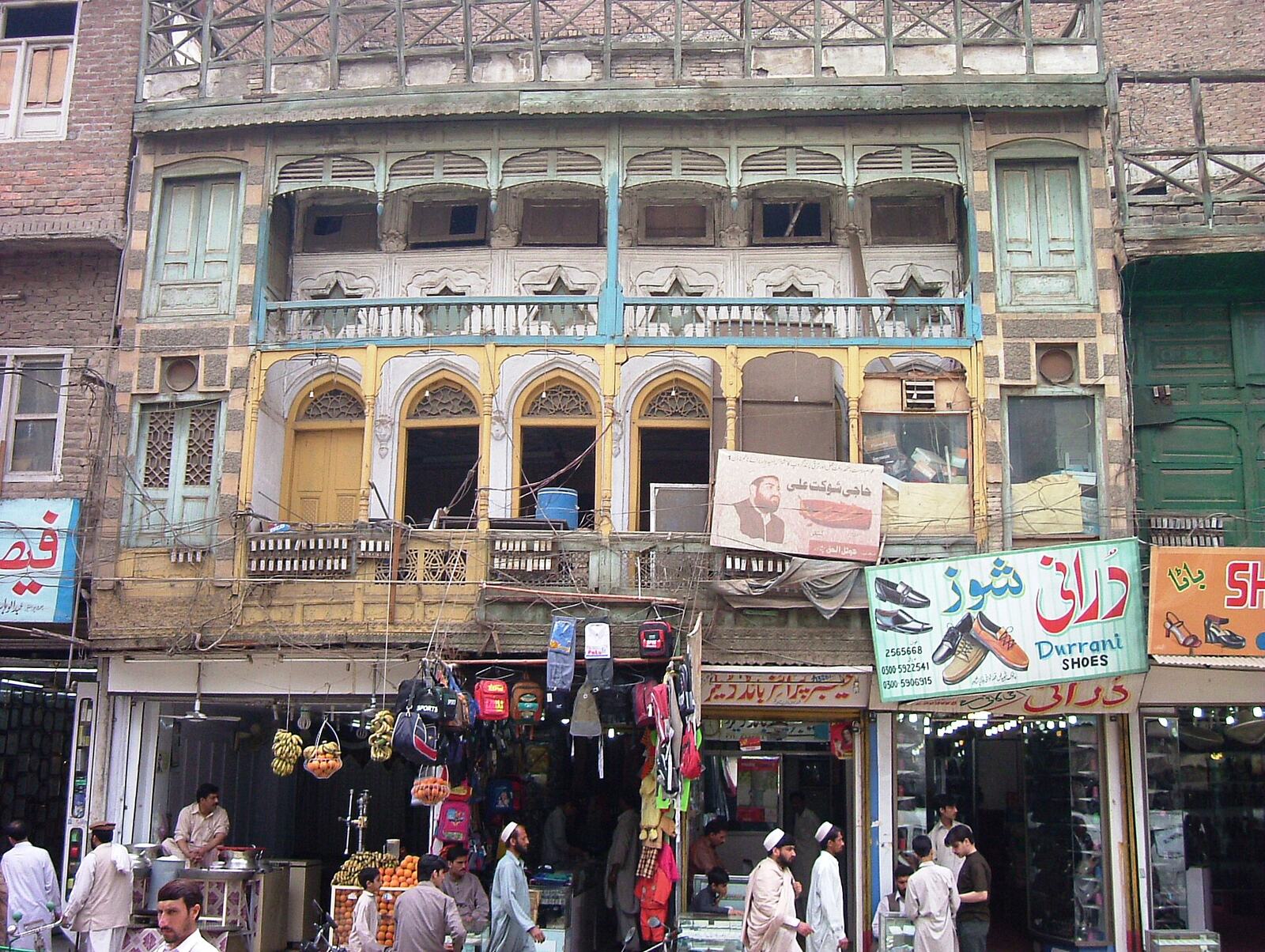 Qissa Khwani Bazaar, Peshawar, Pakistan - panoramio - franek2 (2)